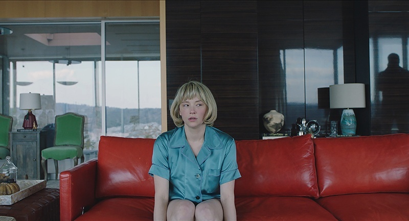 «Глотай» (2019), режиссер Карло Мирабелла-Дэйвис