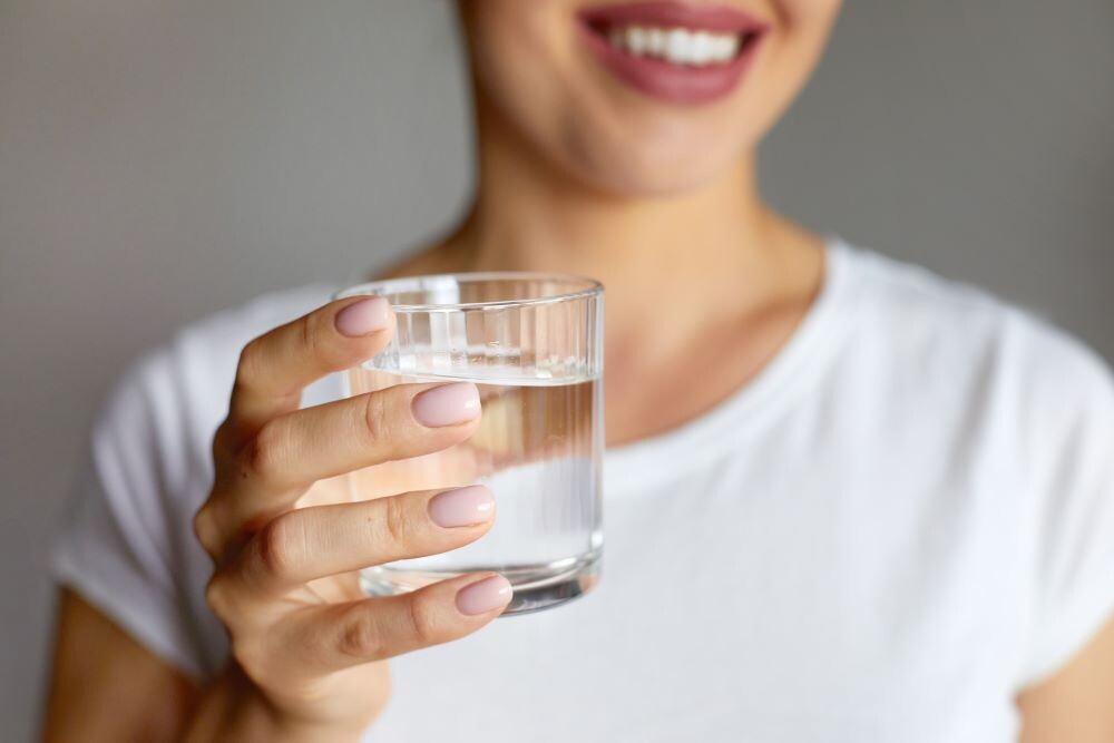 Вода в стакане 