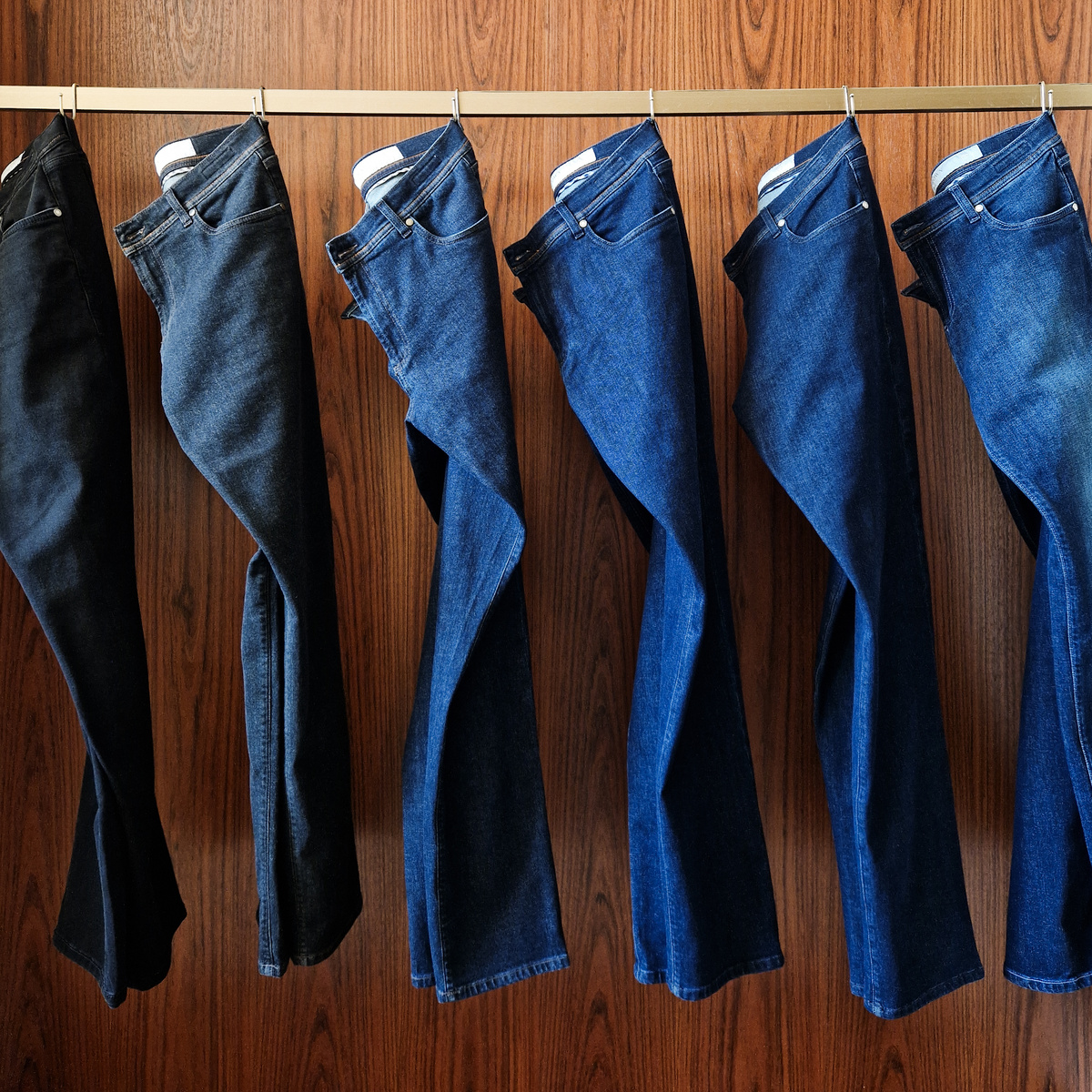 Джинсы Richard J. Brown на рейле в ателье Bourbaki