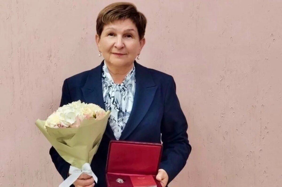    Почётное звание присвоили директору нижегородской библиотечной системы