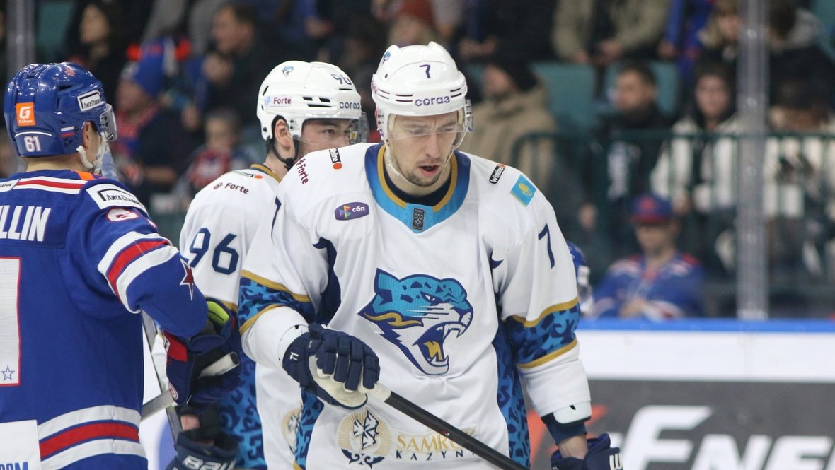    Антон Бурдасов. Global Look Press