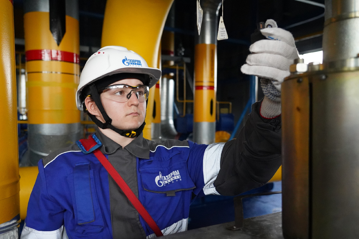 Артём Коробов, оператор по добыче нефти и газа Медвежинского газопромыслового управления