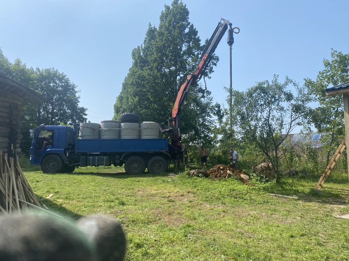 Механизированная копка колодца