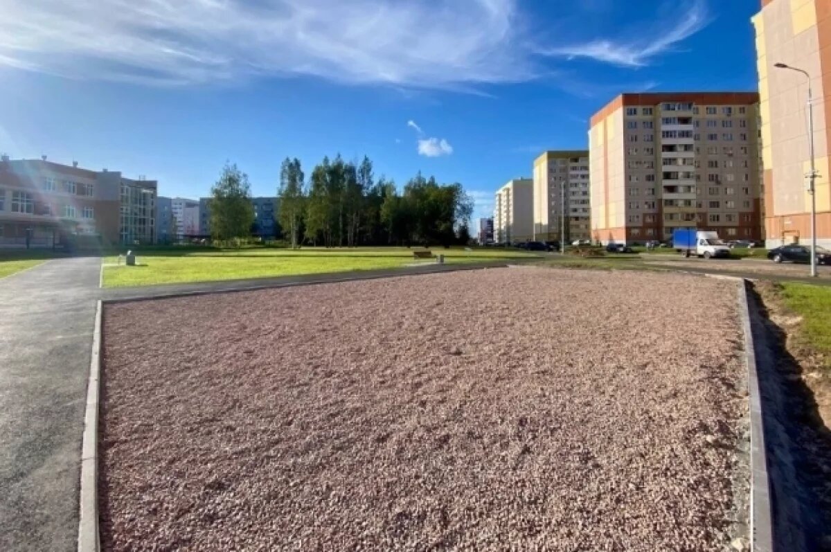    Детскую площадку у домов на улицах Юности и Звездной установят в Пскове