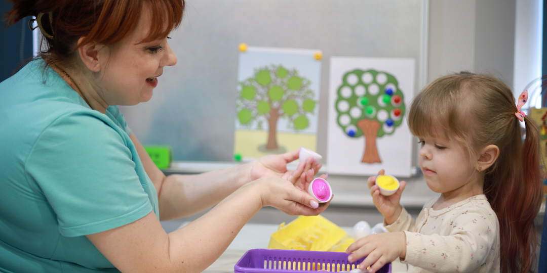 Как экран телефона развивает задержку речевого развития. Рассказываем в статье