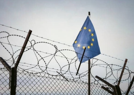    Новая Европа, старые грабли. Ради власти глобалисты намерены обнести ЕС колючей проволокой