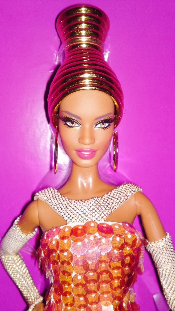 Коллекционная кукла Barbie Stephen Burrows Alazne Барби Чудо от Стивена Берроуза