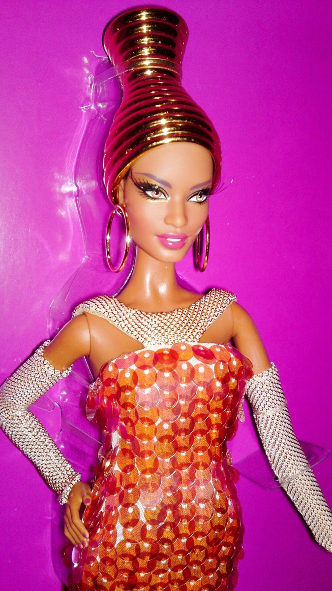 Коллекционная кукла Barbie Stephen Burrows Alazne Барби Чудо от Стивена Берроуза