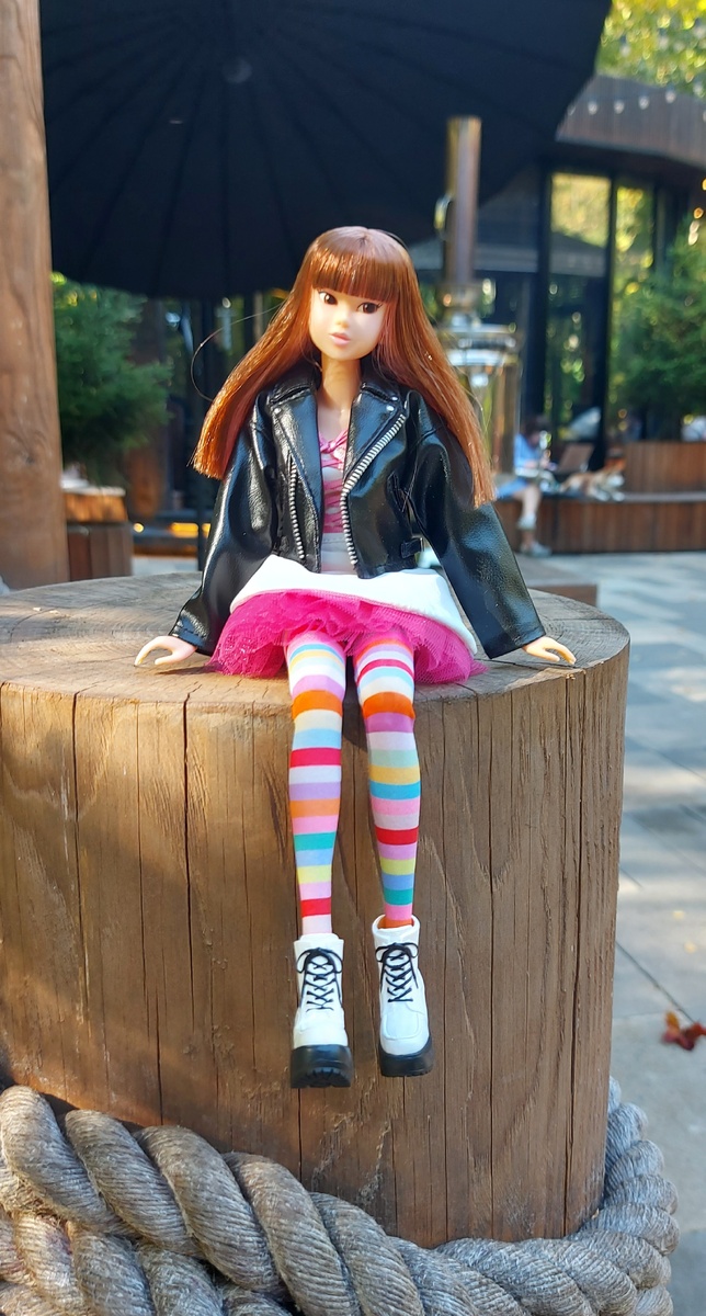 Momoko 20 colours 2021. Фото автора канала