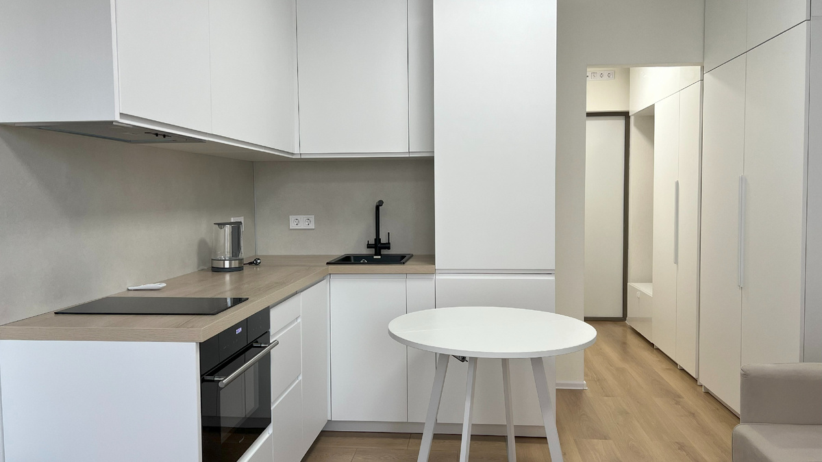 Кухня в Маленькой студии. Хоумстейджер - Анна Шевелева. 