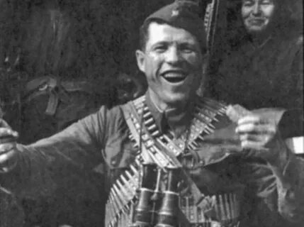 С топором против 50 человек: подвиг Дмитрия Овчаренко