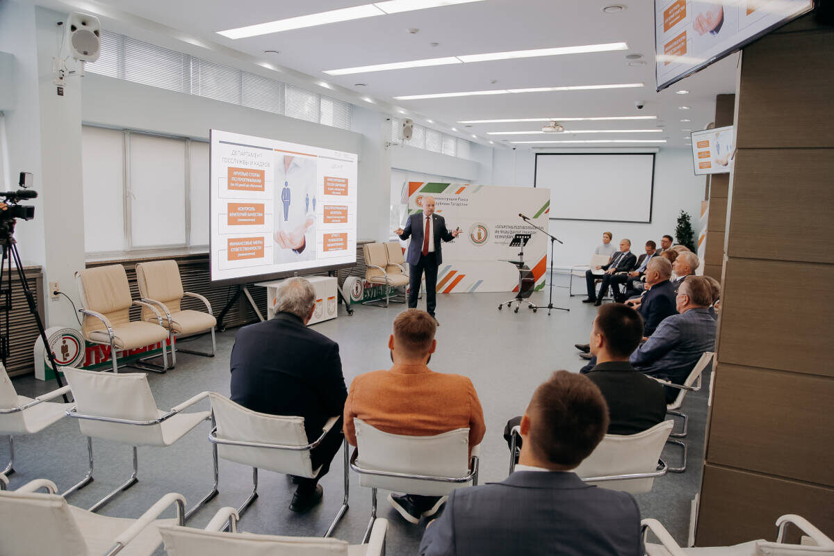 Фото: пресс-служба Госсовета РТ