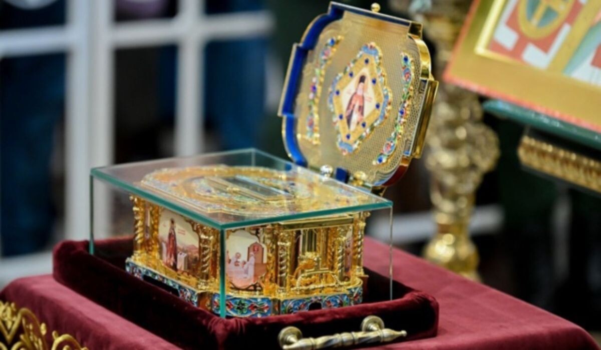     Мощи Луки Крымского. Источник: vk.com/dzhanelidzespb Автор фото: НИИ скорой помощи им. И.И. Джанелидзе