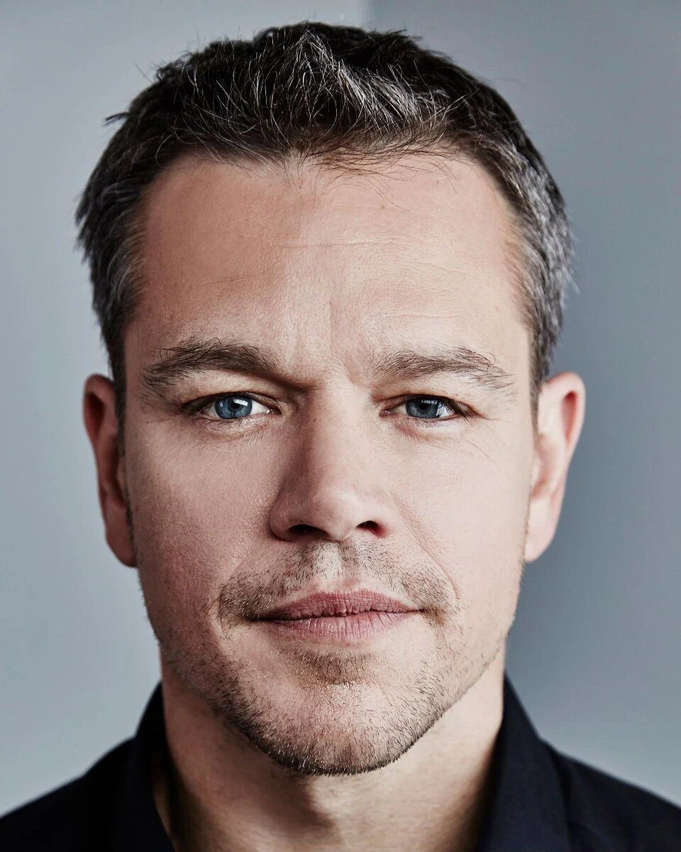 Мэттью Пейдж Дэймон, американский актер кино, телевидения и озвучивания, сценарист и продюсер. Родился 08 октября 1970 года