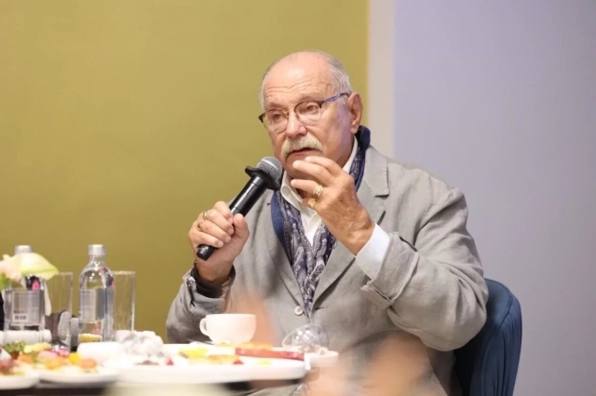    Никита Михалков сыграет в Липецке в спектакле «12»