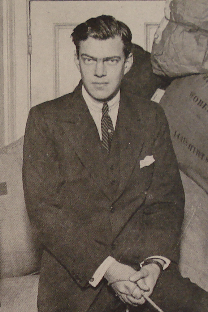 Князь императорской крови Федор Александрович Романов (ветвь Михайловичи), муж Ирины Палей, брат Ирины Юсуповой, предок Татианы Романовой, которая вышла замуж 6 сентября.