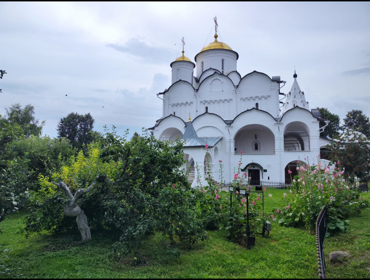Покровский монастырь сегодня, вернее, в августе 