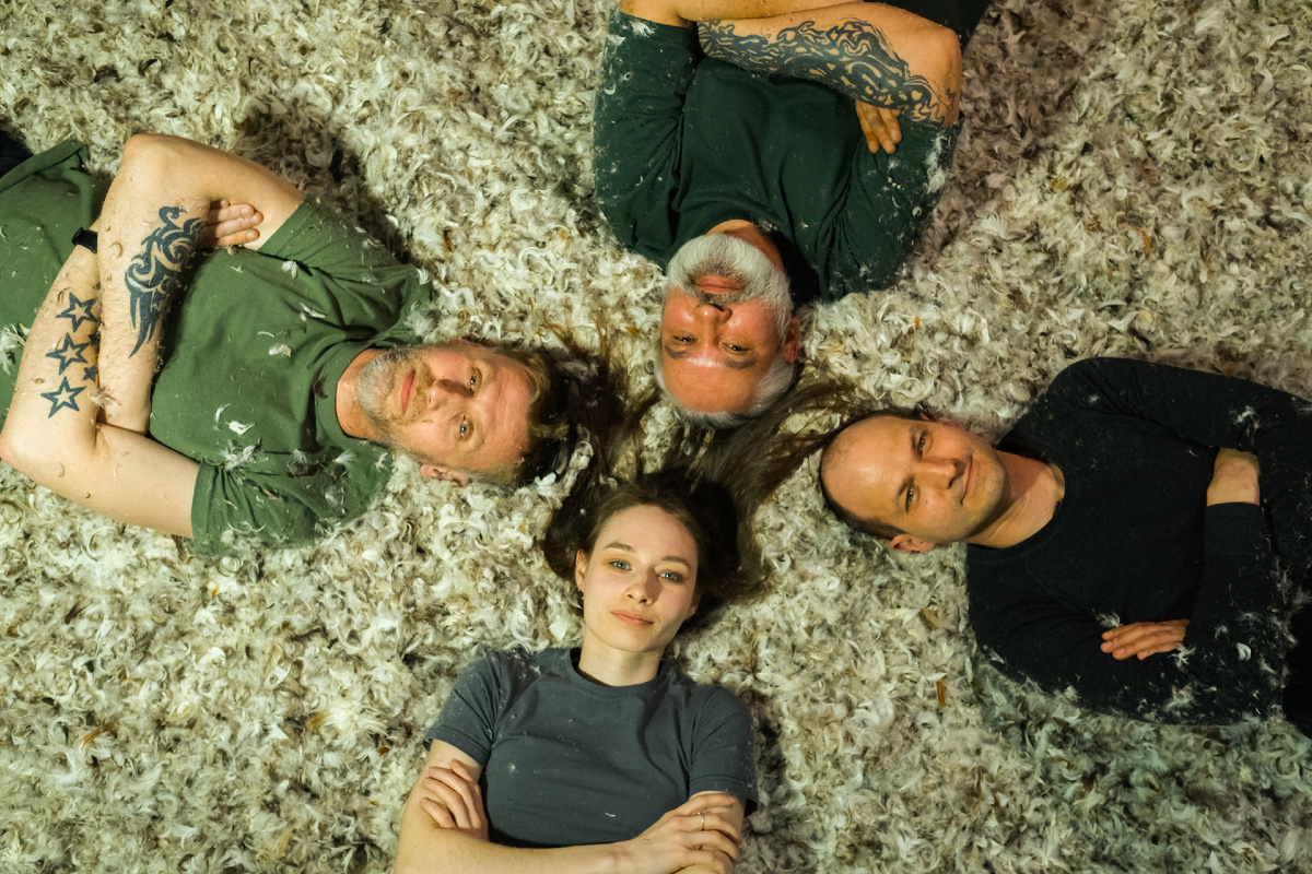 ПТИЧЬЕ МОЛОКО (Екатеринбург). Фото из ВК-сообщества группы