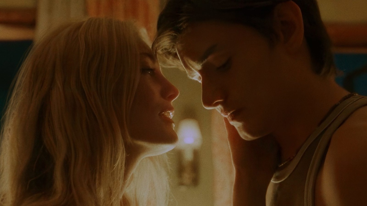 Кадр из мини-сериала «Все совпадения неслучайны», 2024 год, режиссер Альфонсо Куарон