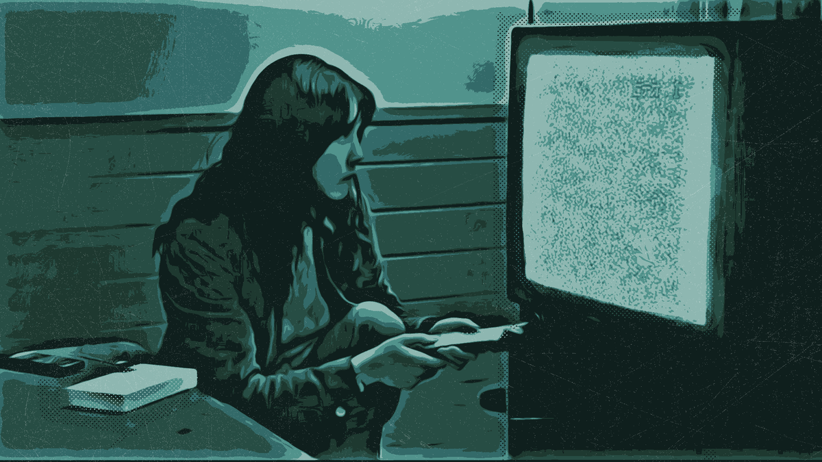 Хотя значение названия филльма «Звонок» неоднозначно ( оригинал можно перевести как"кольцо"),  Кодзи Судзуки, автор оригинального романа, всегда имел в виду циклический характер проклятия Самары/Садако