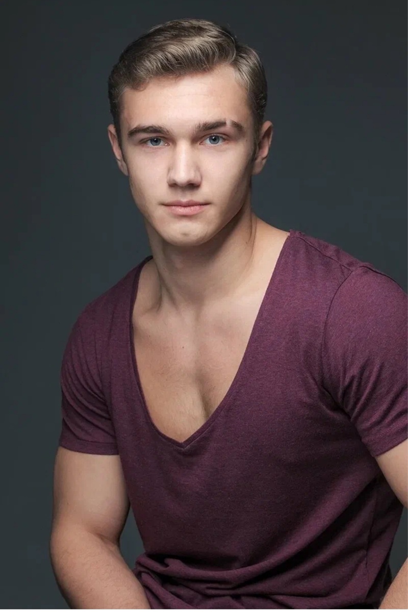 Алексей Сахаров