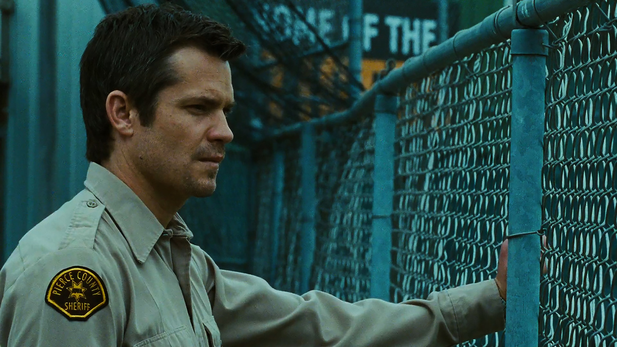 Кадры из фильма "Безумцы" (2010)