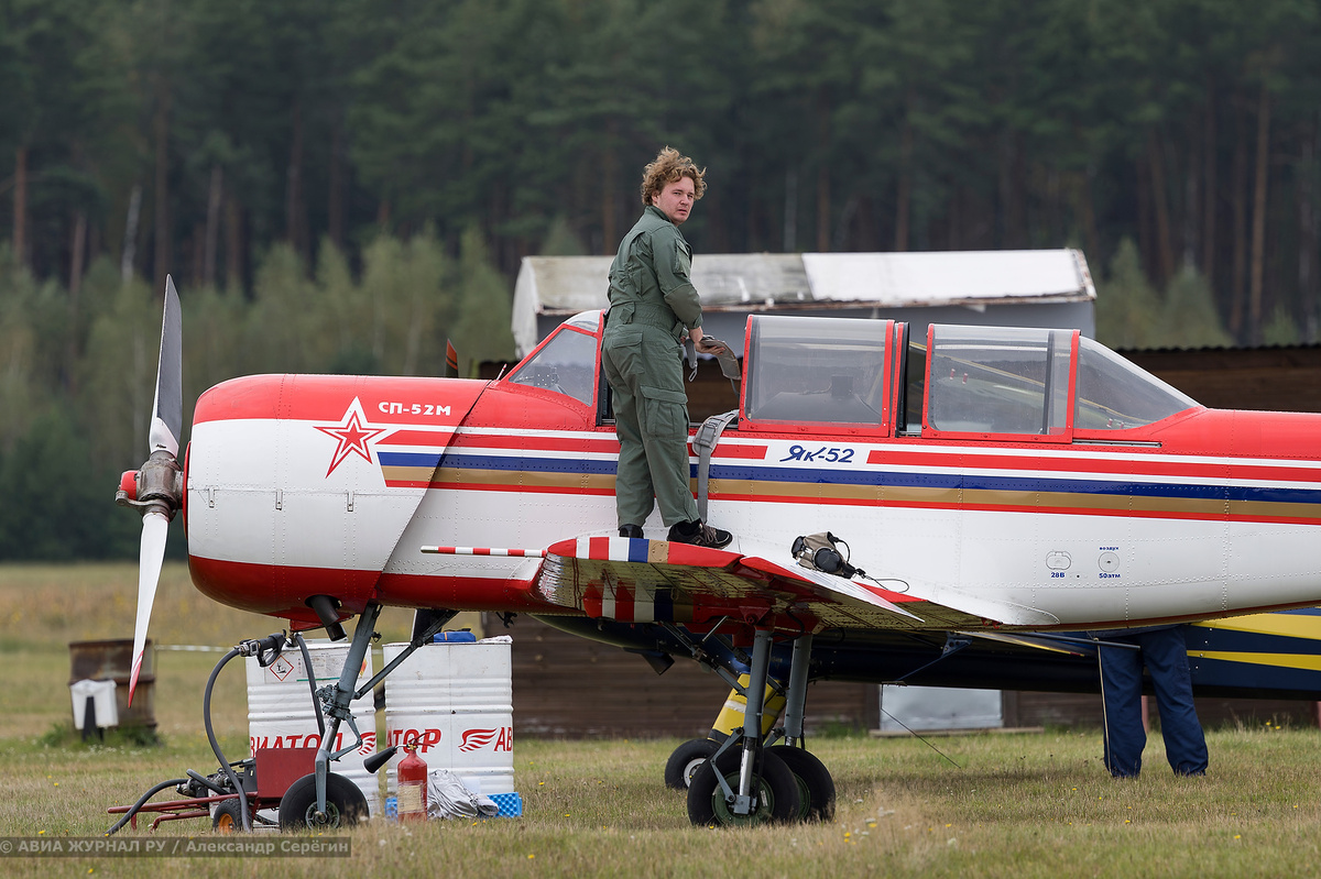 Иван Барсов, аэродром Дракино, г. Серпухов / АВИА ЖУРНАЛ РУ / Фото: Александр Серёгин