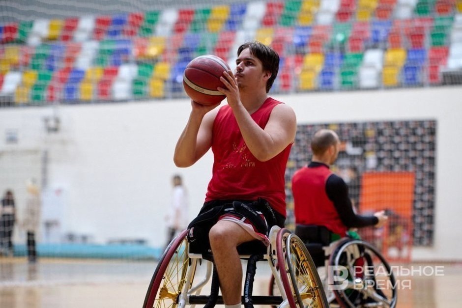    На тренировке. Динар Фатыхов / realnoevremya.ru