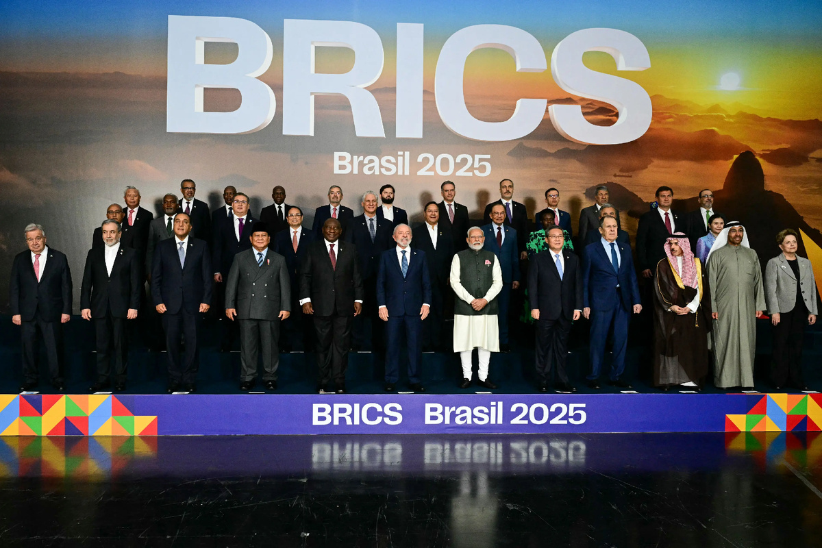 XVII саммит БРИКС прошёл в Рио-де-Жанейро с 6 по 7 июля 2025 года. В мероприятии приняли участие представители 11 стран-участниц и 9 государств-партнёров. ©Pablo Porciuncula/Agence France-Presse — Getty Images