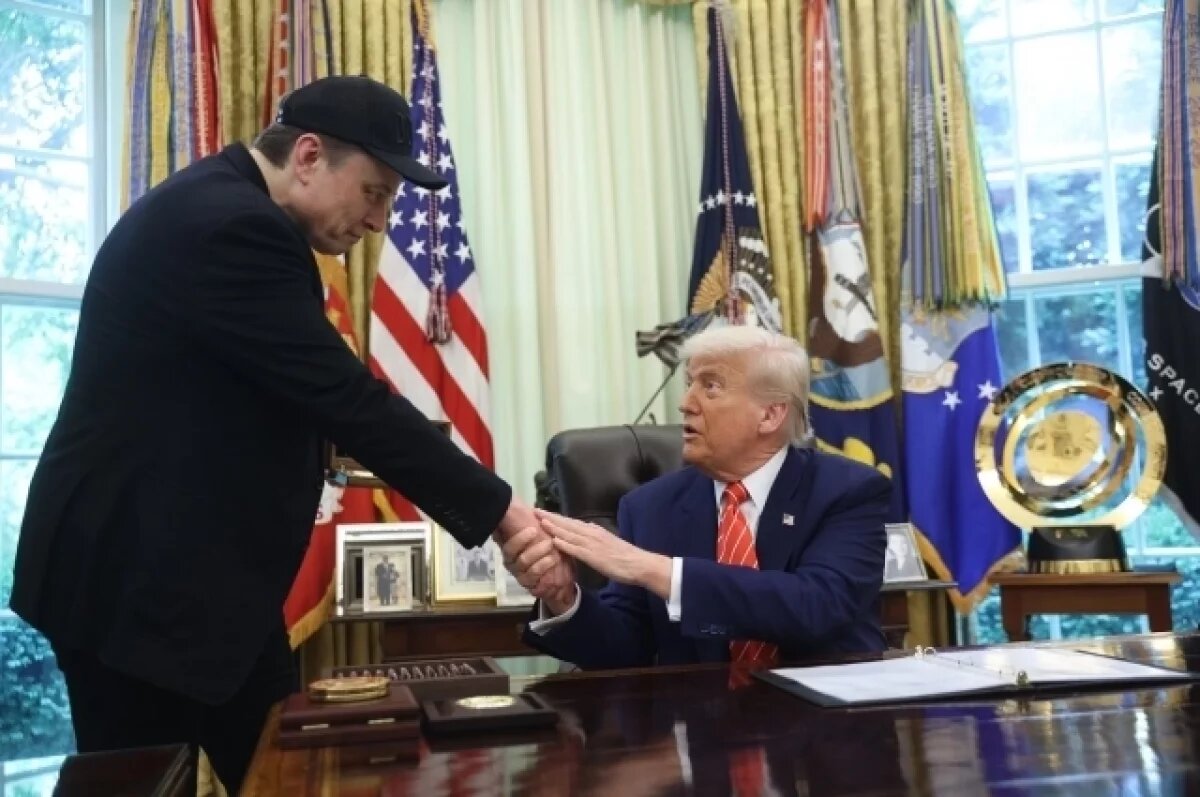    Панкратов: примирение Трампа и Маска может сорваться в любую минуту