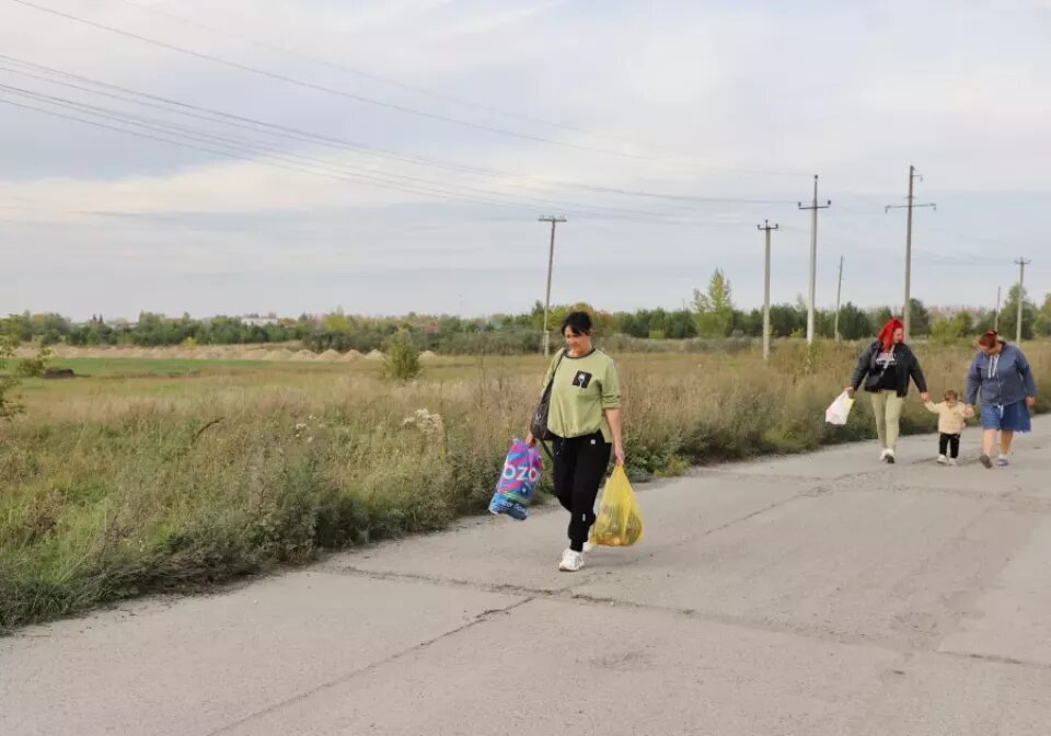    Жители Бийска возмущены строительством кладбища у своих домов. Источник: Сергей Кулыгин / "Бийский рабочий"