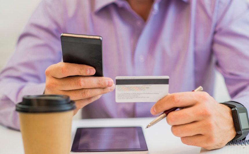    Смартфоны резко подорожают в России по вине крупнейшего производителя чипов TSMC