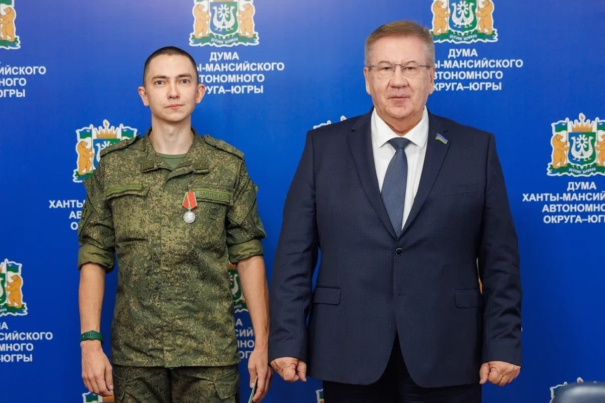    Офицер из Ханты-Мансийска получил медаль Суворова