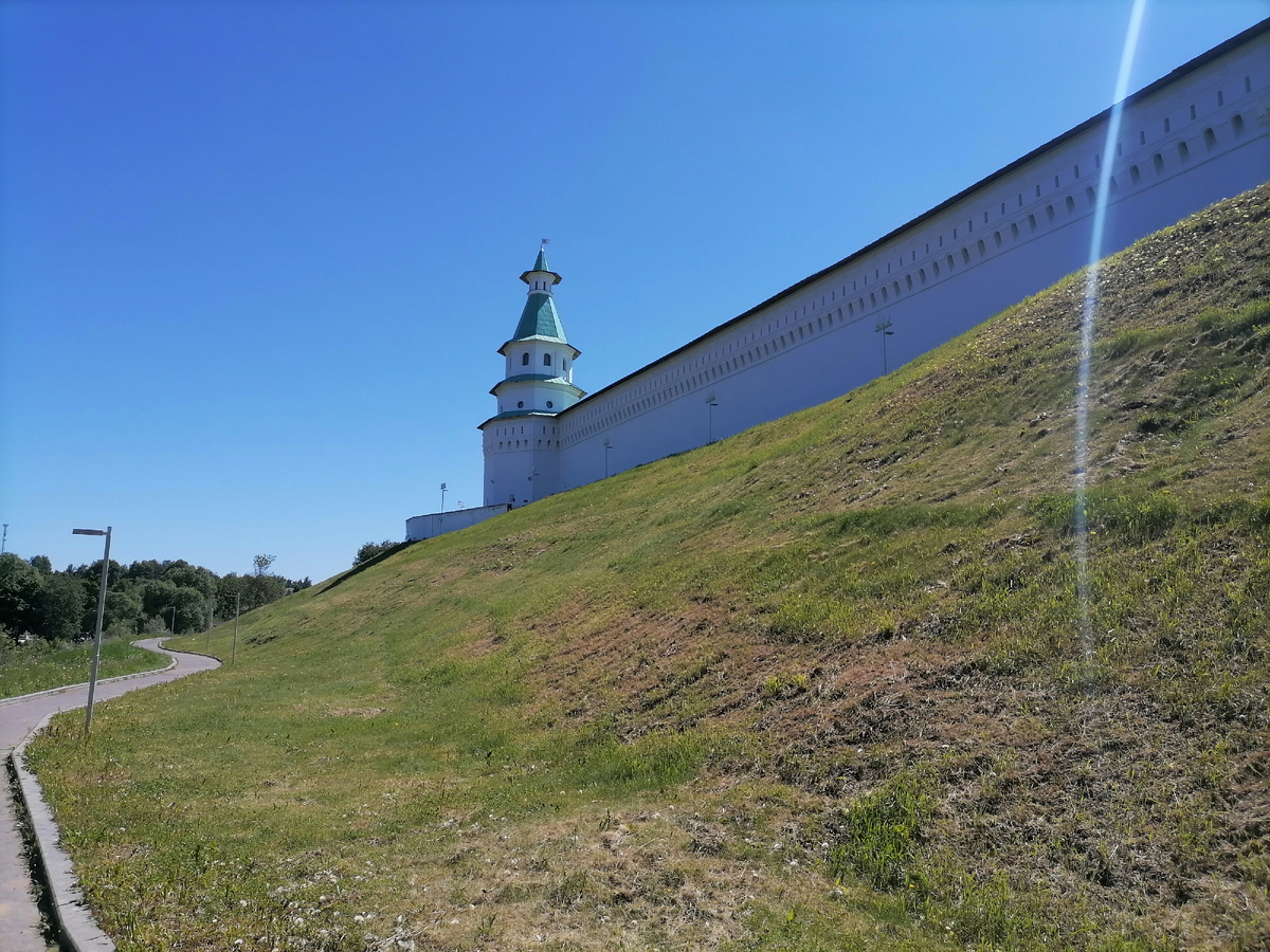Новоиерусалимский монастырь — это только из того, что ближе всего к Москве!