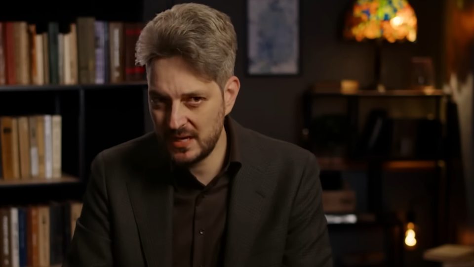     Суд в Москве заочно арестовал Максима Каца* youtube.com