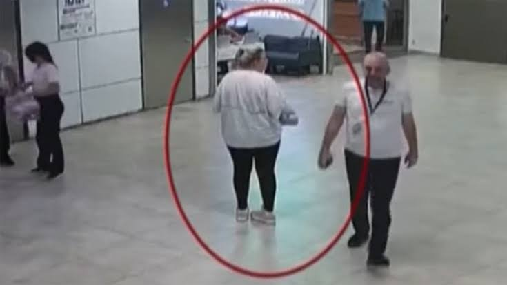 Катя в аэропорту. Фото: скрин видео камеры наблюдения.