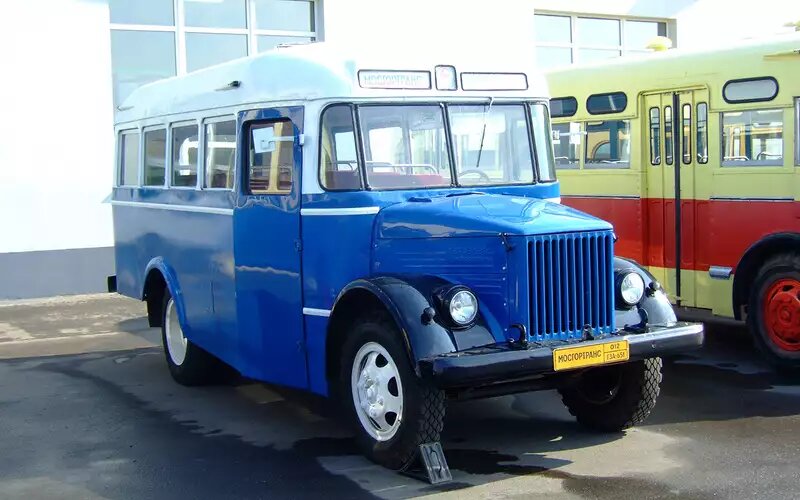 Автобусы типа ГЗА-651 делали на многих советских заводах.