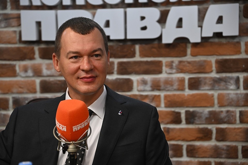 Министр спорта РФ, председатель Олимпийского комитета России Михаил Дегтярев посетил редакцию "Комсомольской правды". Фото: МАКЕЕВ Иван