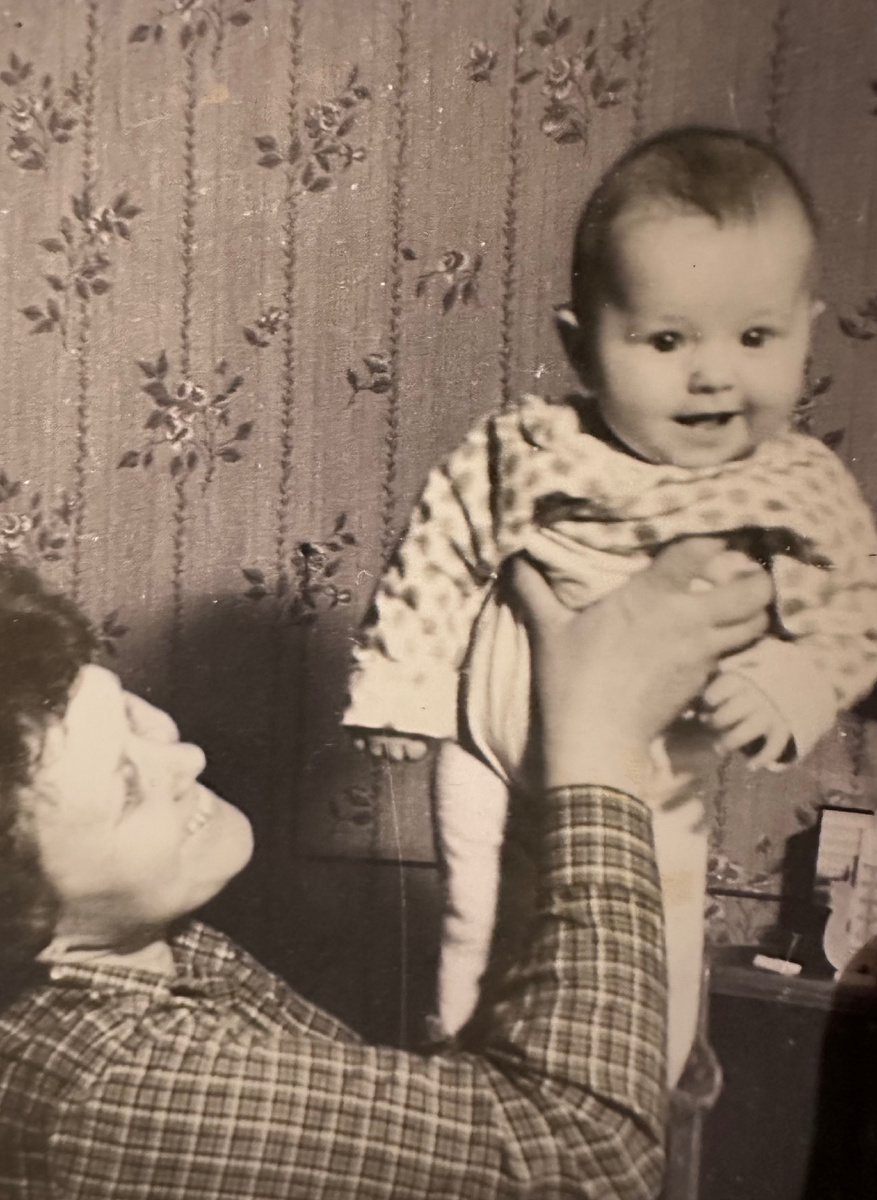 Бабушка и я