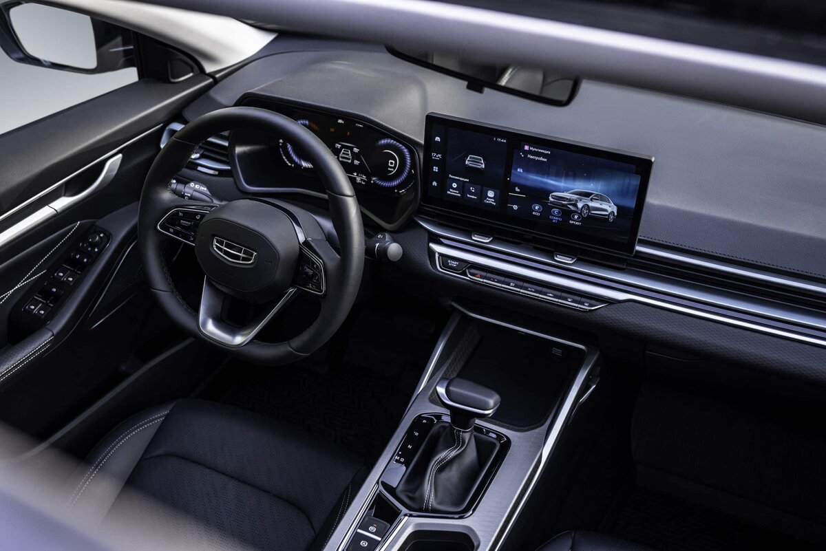    Интерьер «Джили Эмгранд» IV поколения / пресс-служба Geely