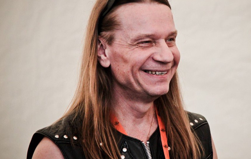 Мощь против Экспрессии: Кто Зажигал Лучше в 'Арии' — Легендарный Кипелов или Эксцентричный Беркут?