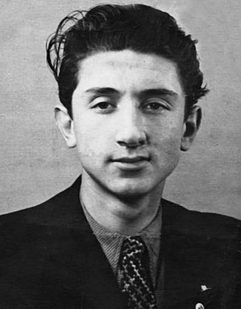 Фото: Борис в молодости 