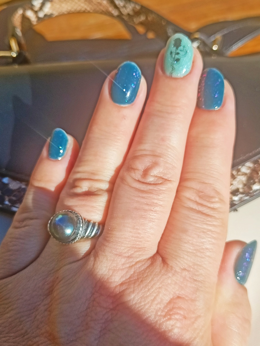 Кольцо с черным жемчугом.Фото автора.