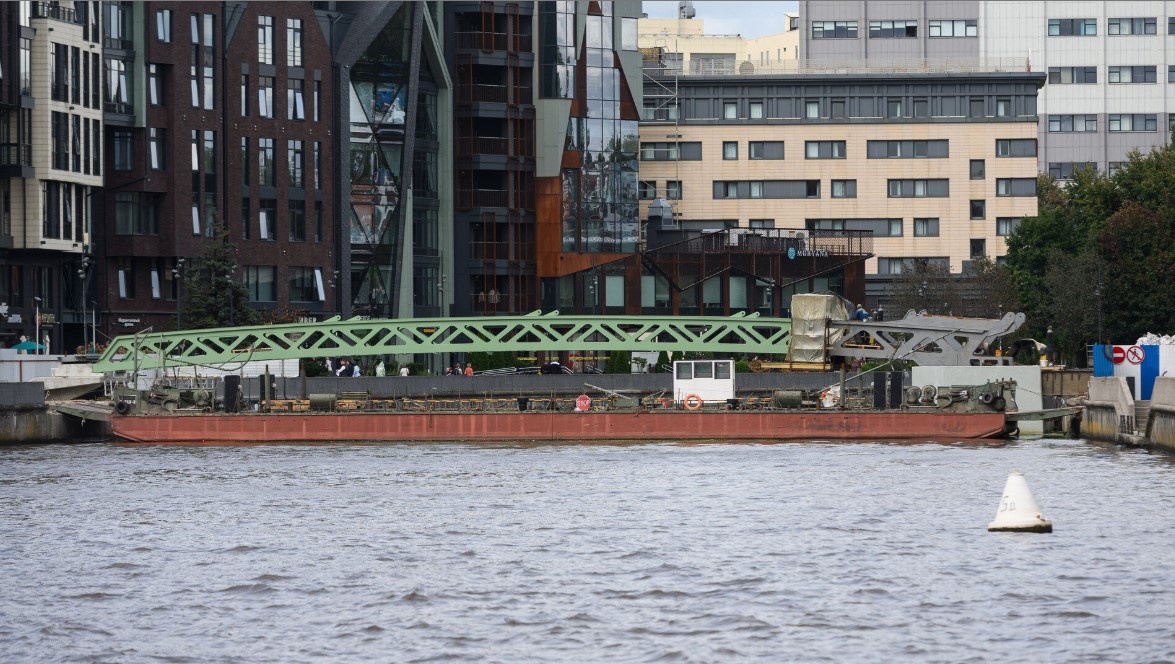 Прлет Философского моста