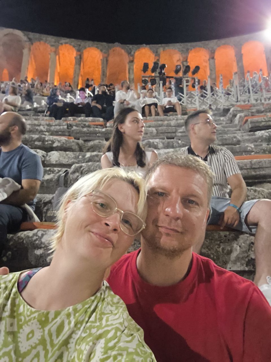 перед началом шоу