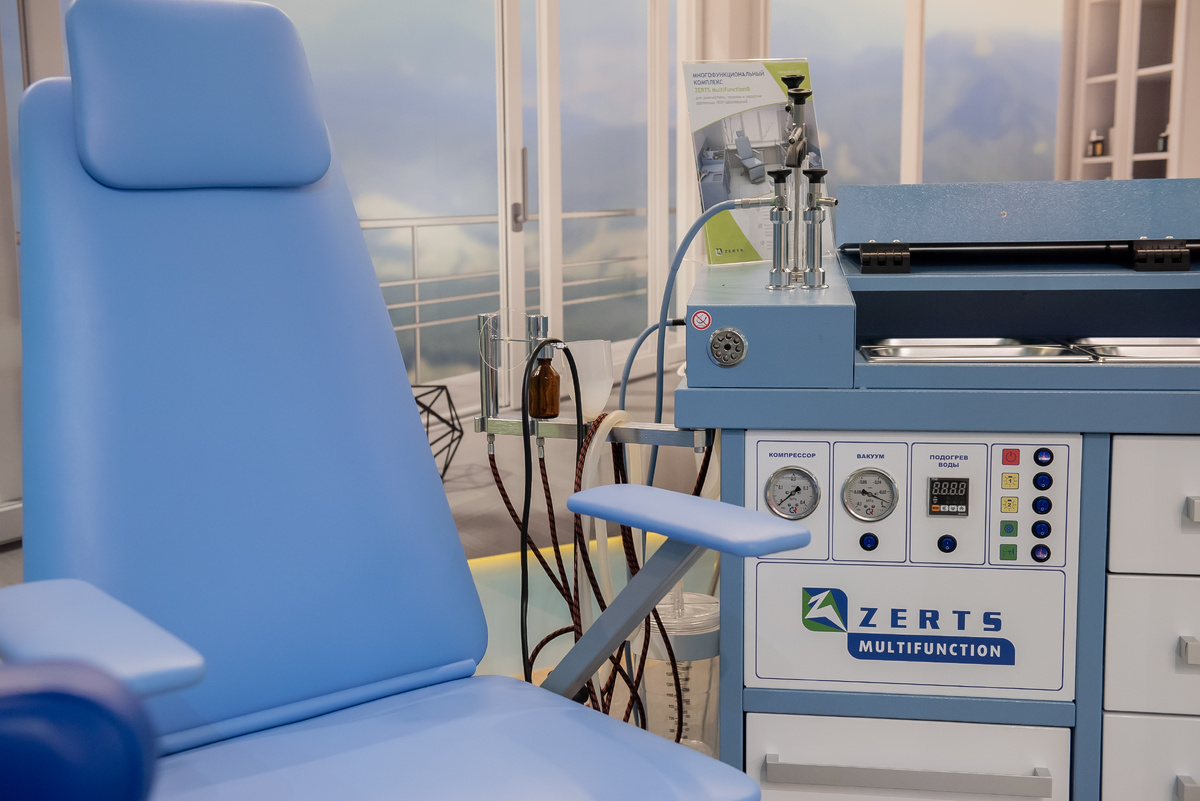 Рис. 1 Эндоскопы, интегрированные в комбайн «ЗЕРЦ» (Москва)