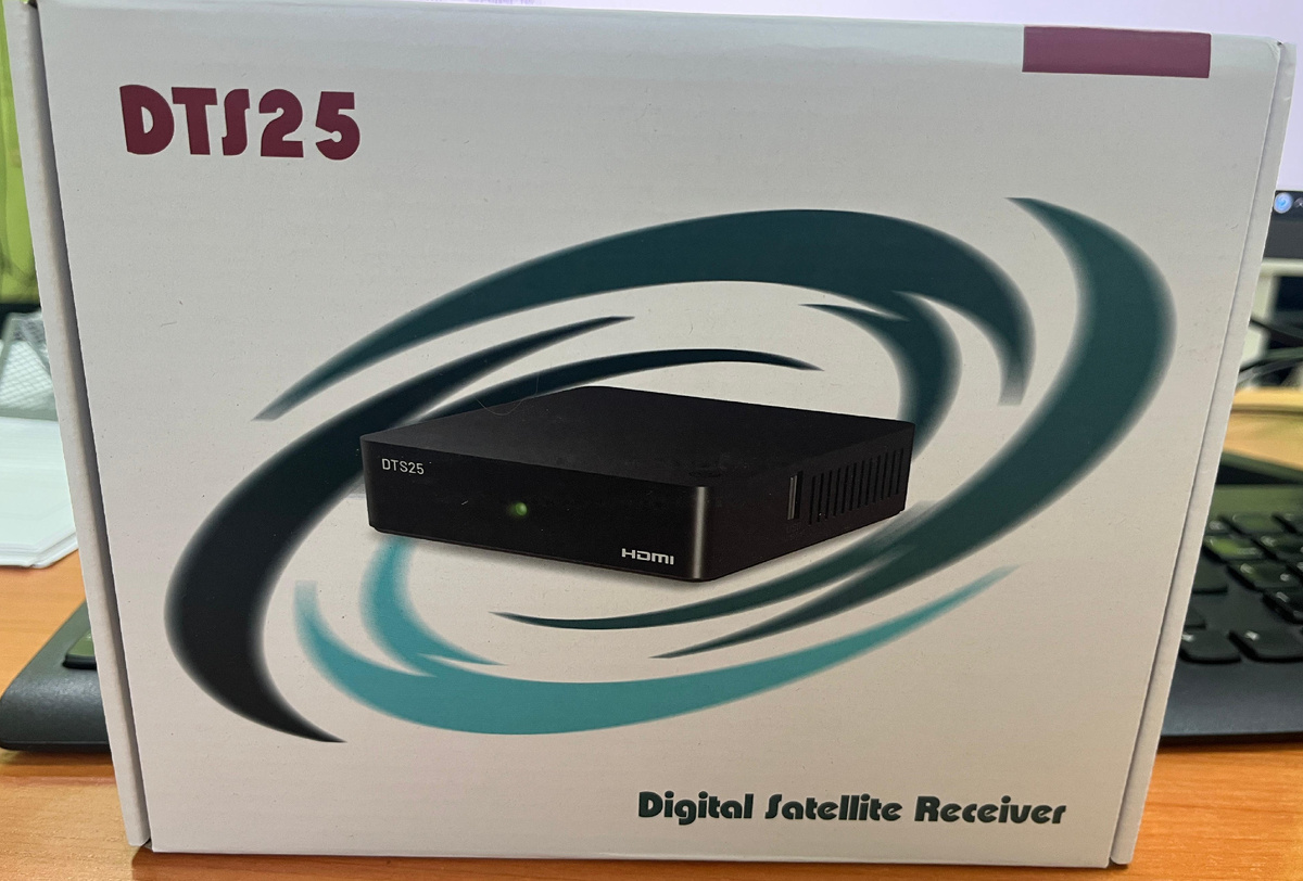 Спутниковый приемник Триколор DTS25 с бесплатной подпиской на 10 лет