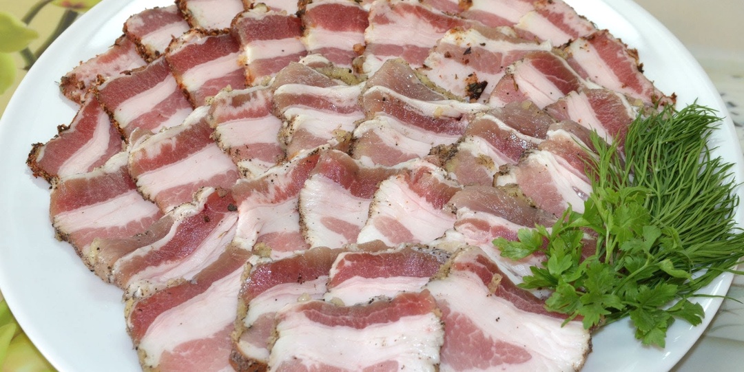 Сало по-домашнему: Подробный рецепт от шеф-повара для настоящих гурманов