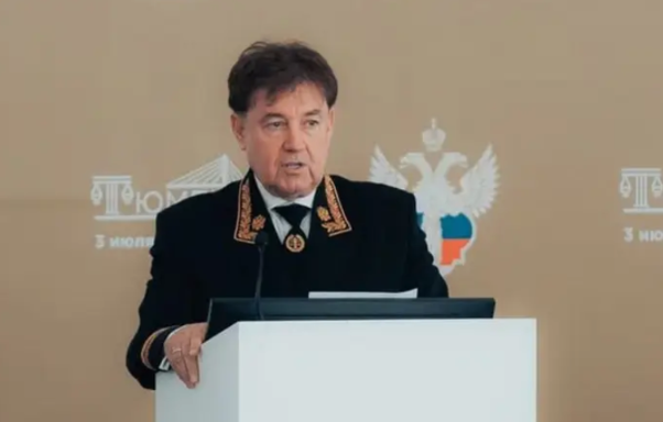 Виктор Момотов 