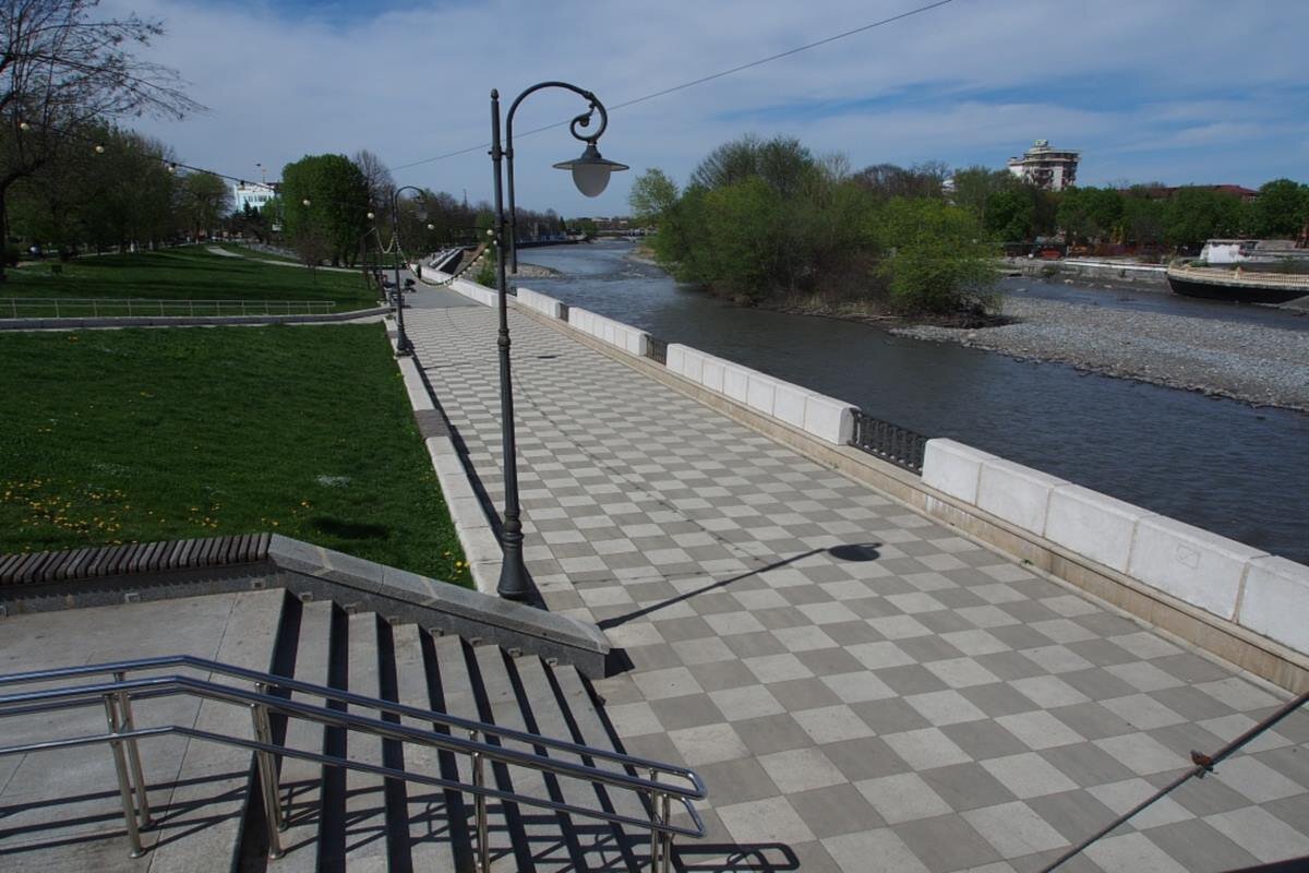    Фото: администрация г. Владикавказа, источник: vladikavkaz-osetia.ru